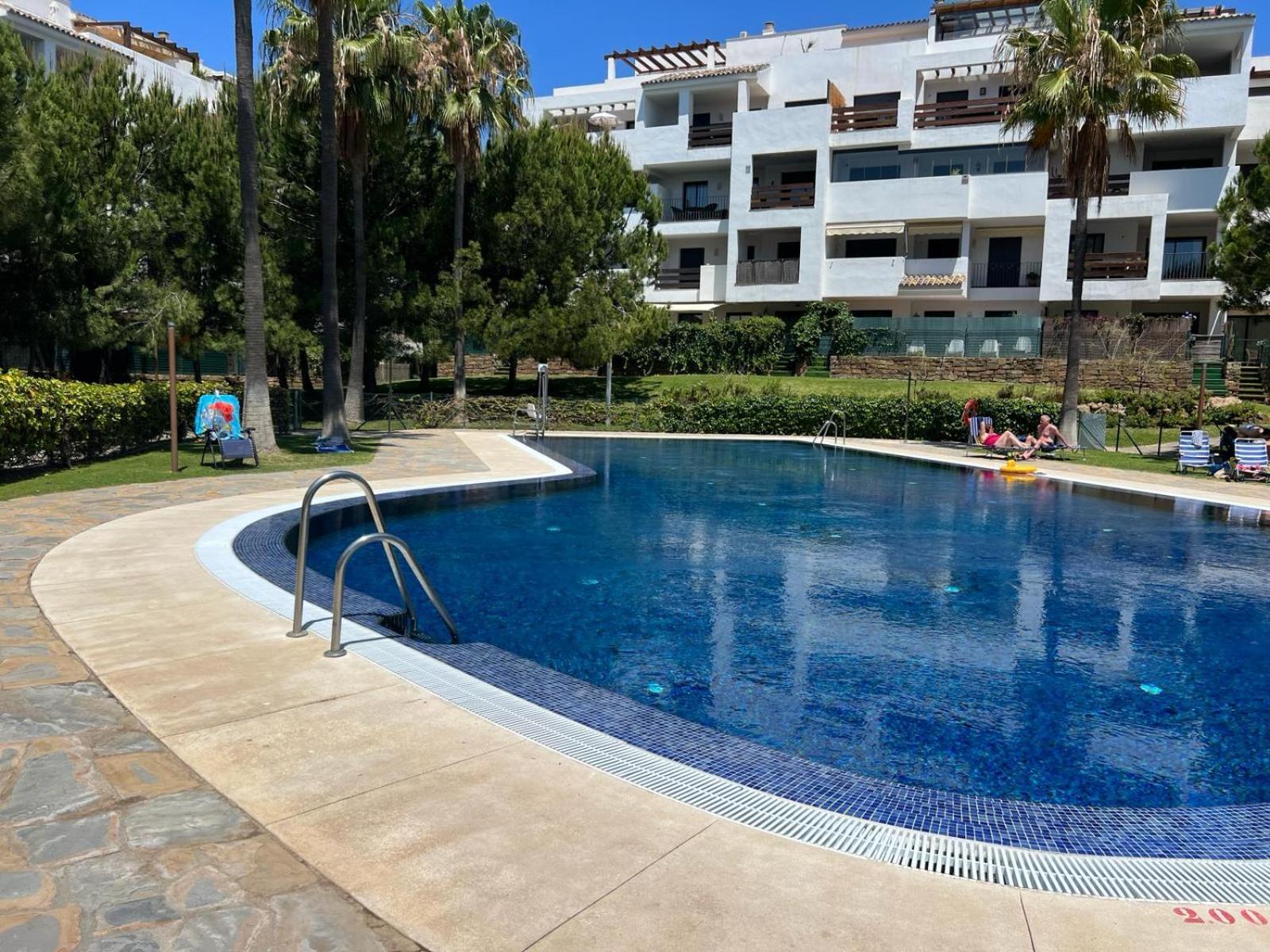 Apartment La Cala, Pax 5, 2d, Wifi, Pool, Tennis And Excellent Location